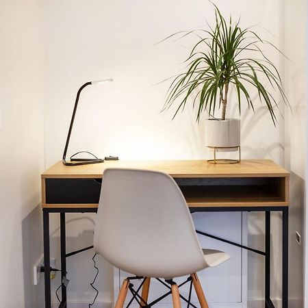 3 Bedroom Apart/24H Self Check In/Free Parking/Up To 6 People/ Vilnius Ngoại thất bức ảnh