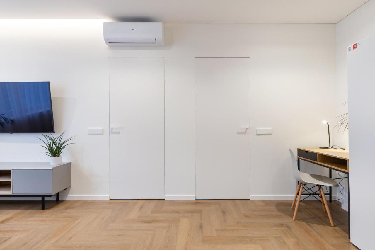 3 Bedroom Apart/24H Self Check In/Free Parking/Up To 6 People/ Vilnius Ngoại thất bức ảnh